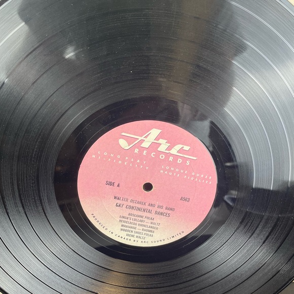 Walter Ostanek and Band - Gay Continental Dance Party (Vinyl
Record LP) - Picture 5 of 5